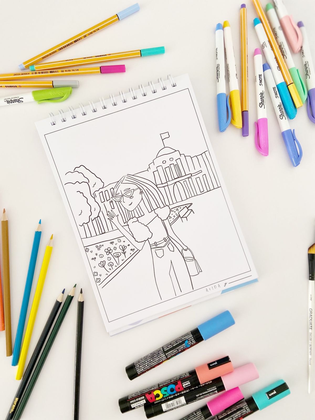 Libro para Colorear Blanq! (Incluye Lápices) - Imagen 2